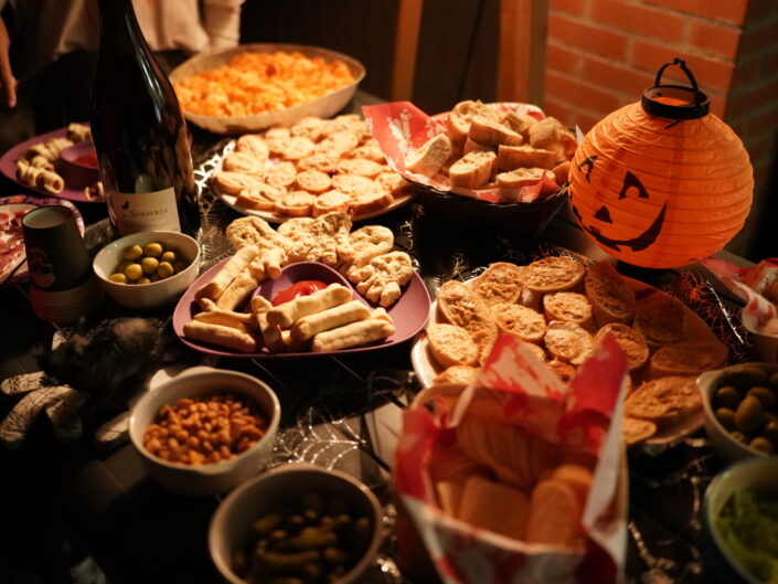 Fête d'Halloween, E